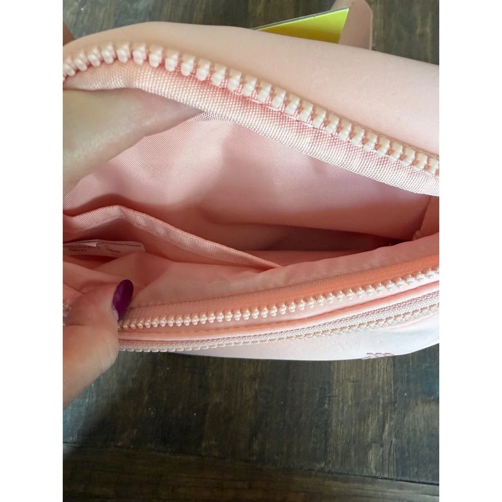NWT All in Motion Premium Belt‎ Bag Pink Faux Neoprene Water Repellent
